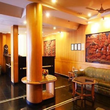 Hotel Bombay Tiffanys 迈索尔 外观 照片